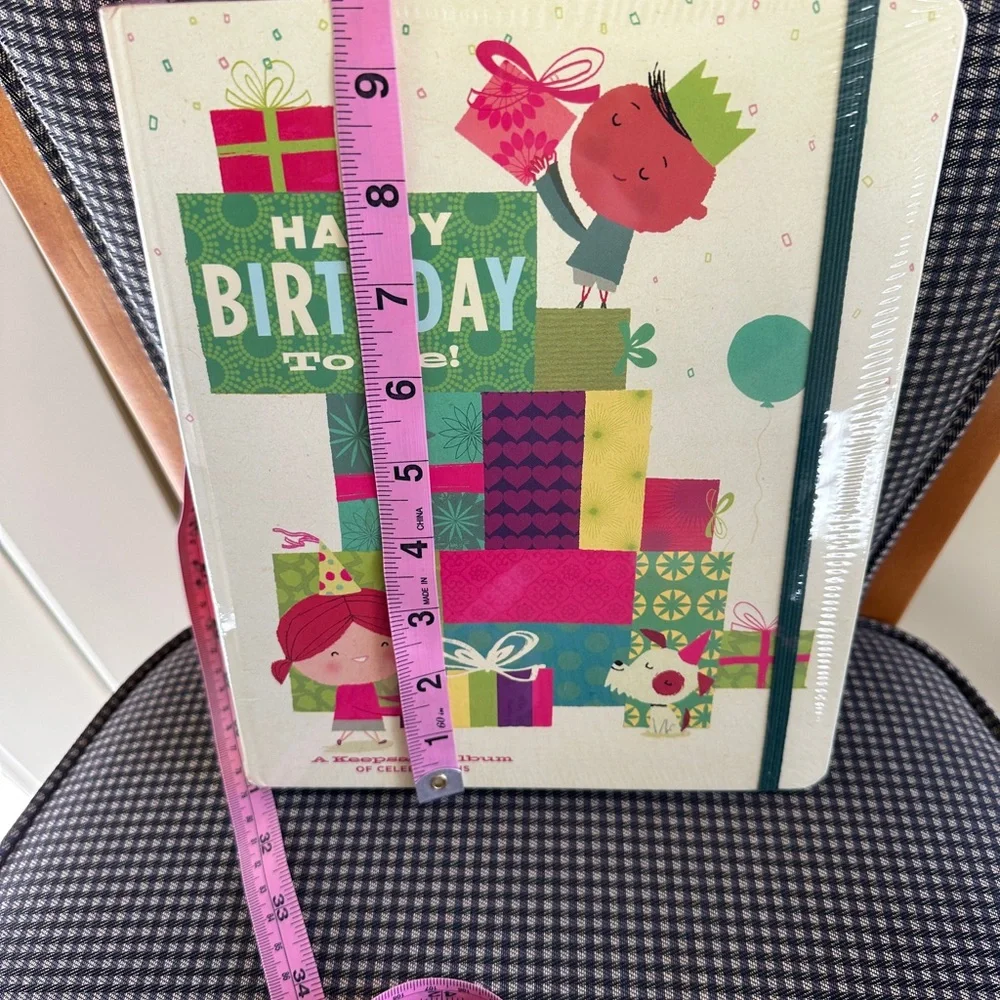 Chronicle Books Vibrant Birthday Keepsake Album